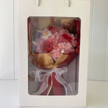 Load image into Gallery viewer, Dried Bouquet Boxed - Valentine
